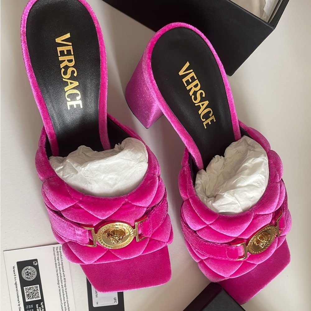 Versace Pink heels Authentic